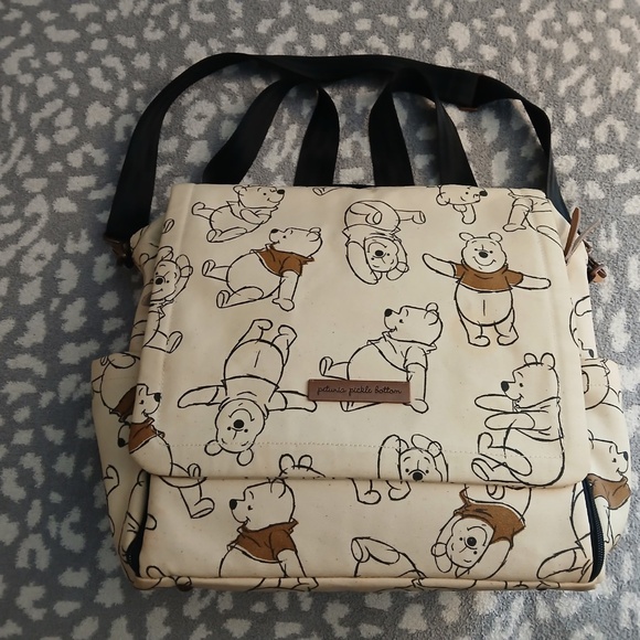 Petunia Pickle Bottom Disney Winnie The Pooh Diaper Bag/Backpack - Picture 2 of 7